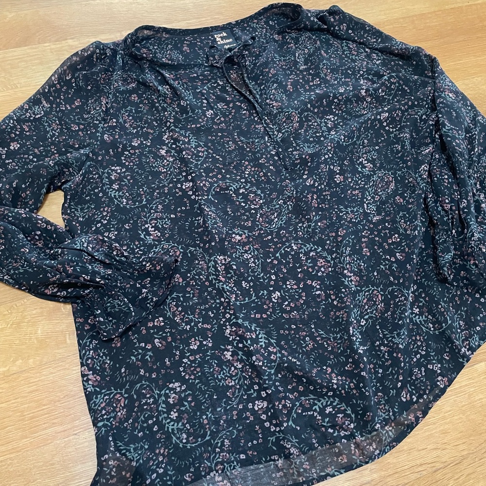 Floral Sheer Reitmans Blouse